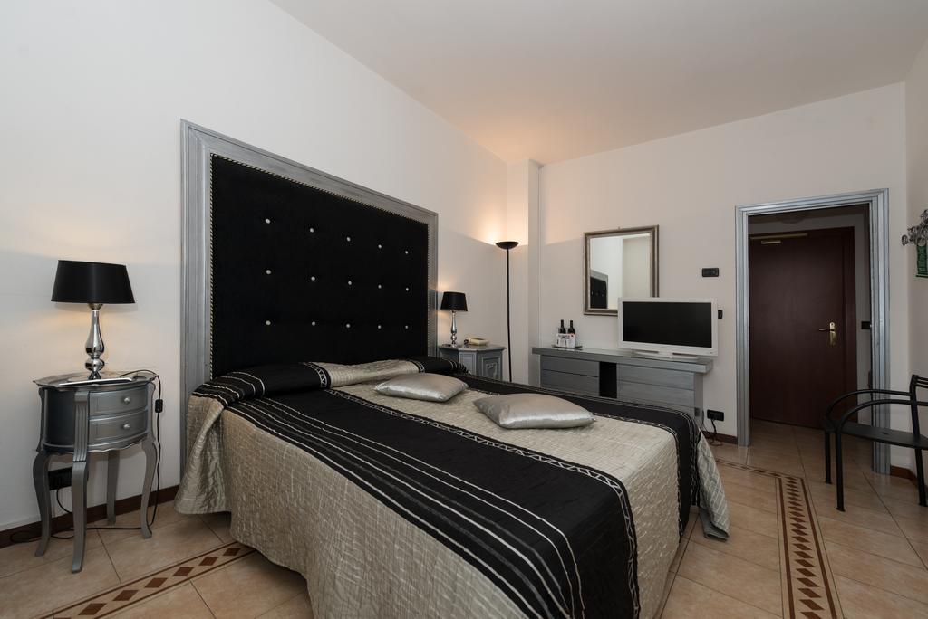 Hotel Corallo 3*